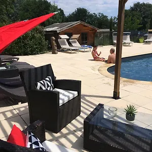 Logis Hôtel&spa Déjeunez Sous L'arbre Francia