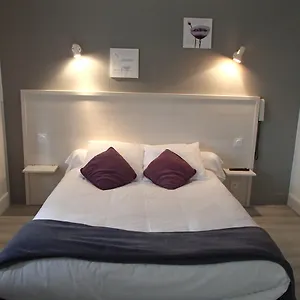 Hotel Logis Le Pont D'arcole